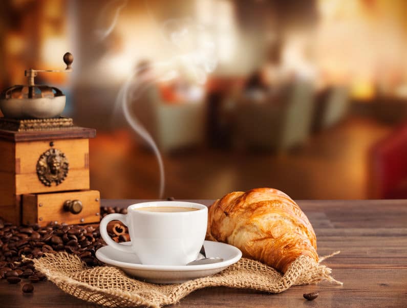 الإمارات - بالما: مقهى عالمي على أرض أم القويين