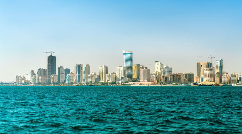 البحرين - مسارات