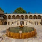 بيت الدين: قصر لبنان الأول